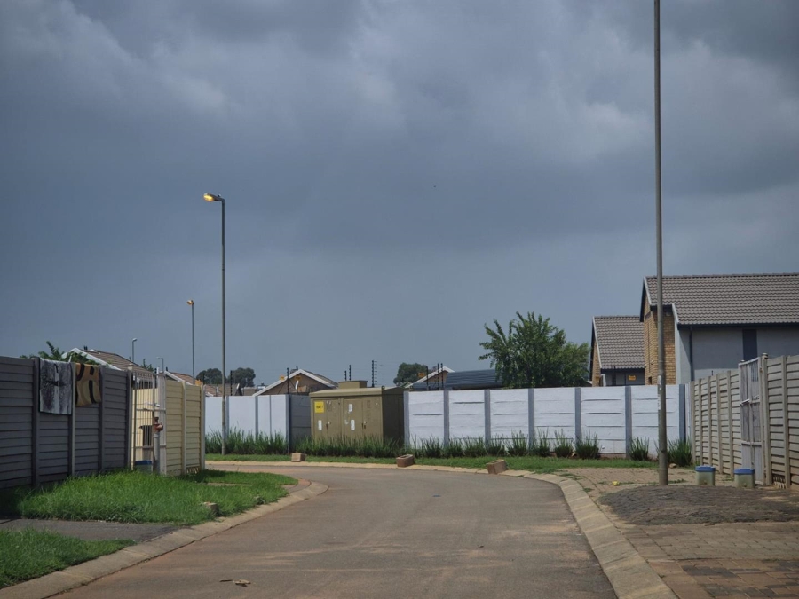 2 Bedroom Property for Sale in Sky City Gauteng