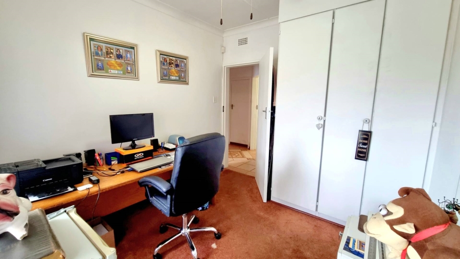 4 Bedroom Property for Sale in Verwoerdpark Gauteng