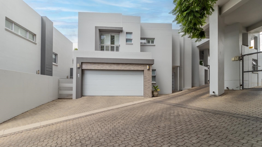 To Let 3 Bedroom Property for Rent in Bryanston Gauteng