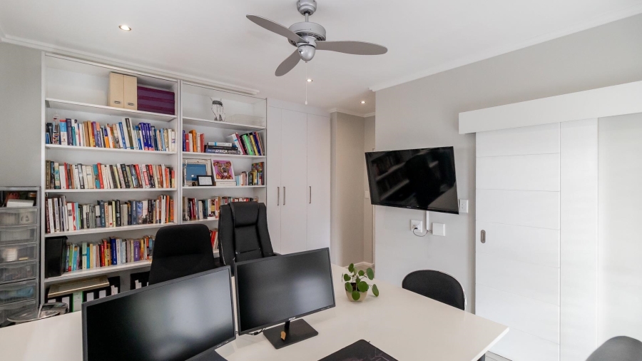 To Let 3 Bedroom Property for Rent in Bryanston Gauteng