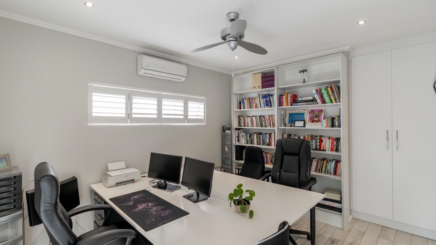 To Let 3 Bedroom Property for Rent in Bryanston Gauteng