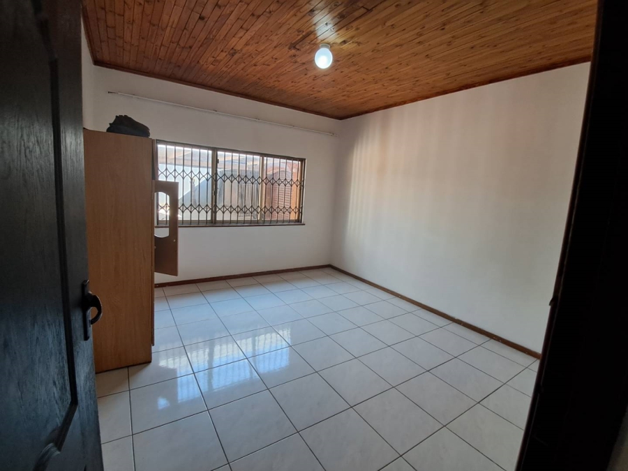 To Let 3 Bedroom Property for Rent in Muckleneuk Gauteng