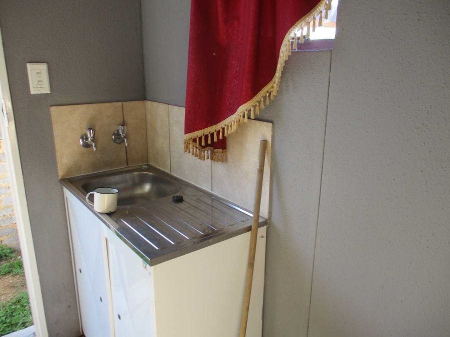 2 Bedroom Property for Sale in Savanna City Gauteng