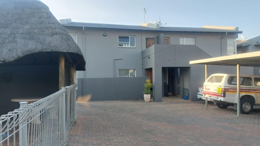 To Let 2 Bedroom Property for Rent in Raceview Gauteng
