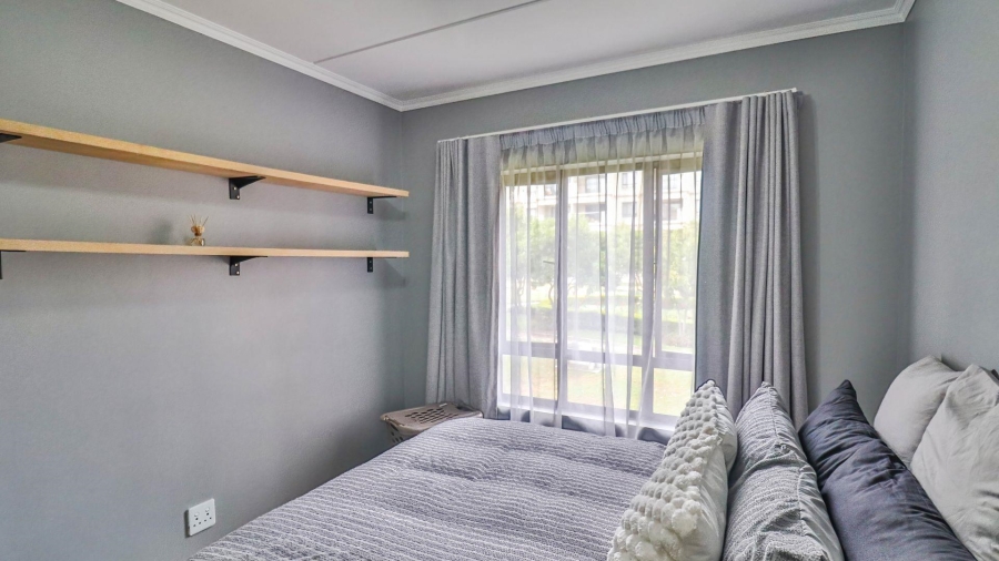 1 Bedroom Property for Sale in Noordwyk Gauteng