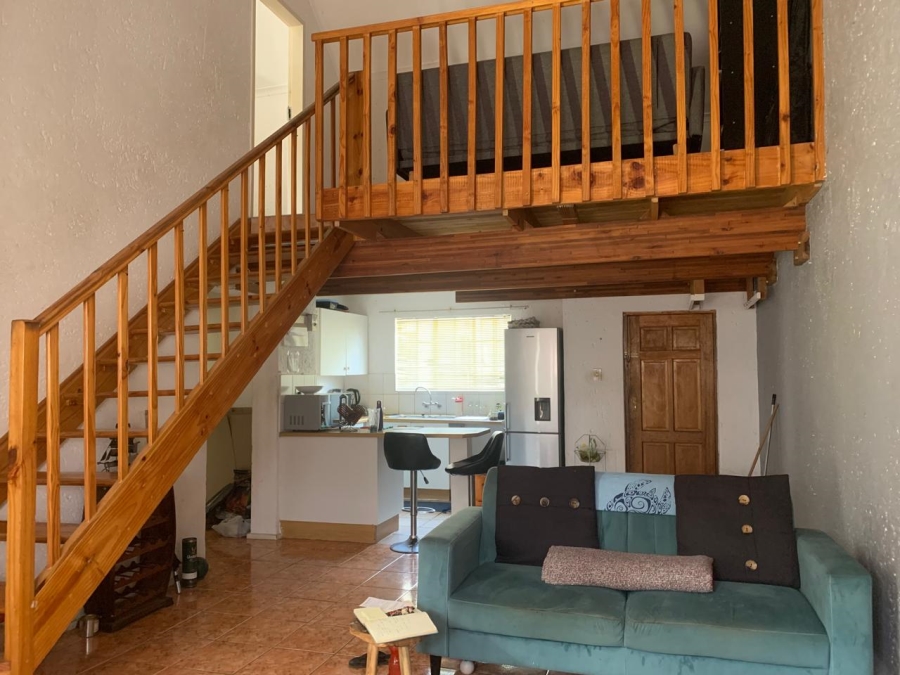 2 Bedroom Property for Sale in Bassonia Rock Gauteng