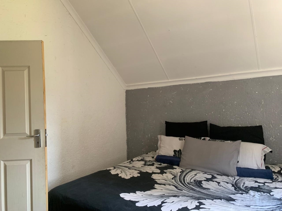 2 Bedroom Property for Sale in Bassonia Rock Gauteng