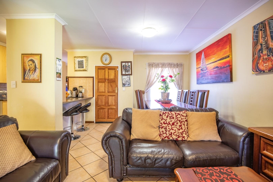2 Bedroom Property for Sale in Equestria Gauteng