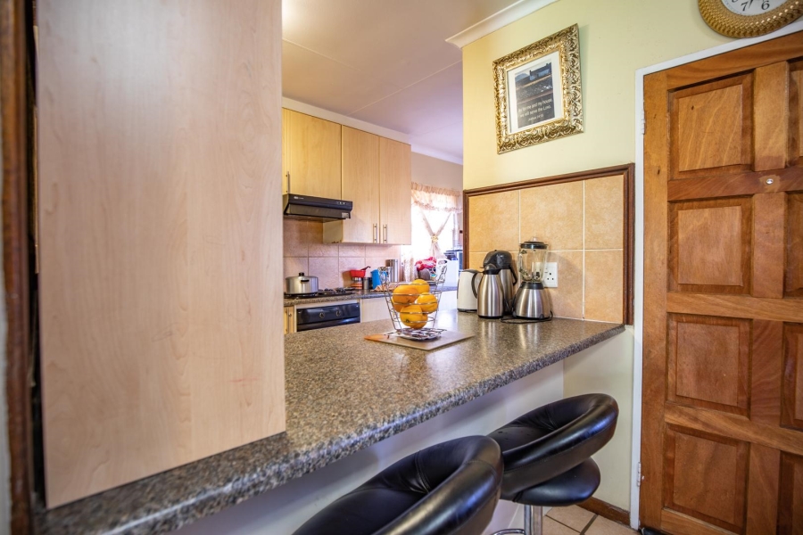 2 Bedroom Property for Sale in Equestria Gauteng