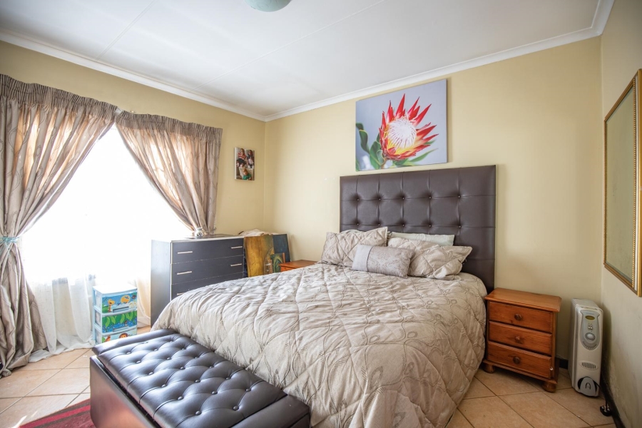 2 Bedroom Property for Sale in Equestria Gauteng