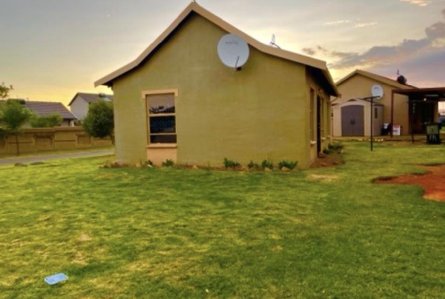 3 Bedroom Property for Sale in Selcourt Gauteng