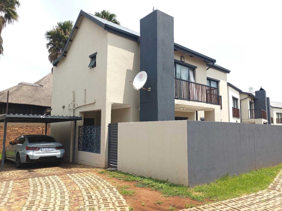 3 Bedroom Property for Sale in Terenure Gauteng