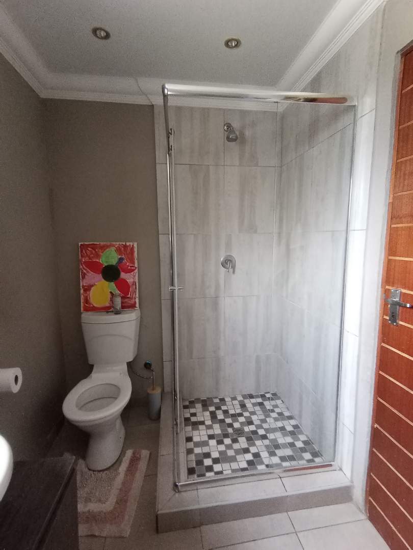 3 Bedroom Property for Sale in Terenure Gauteng