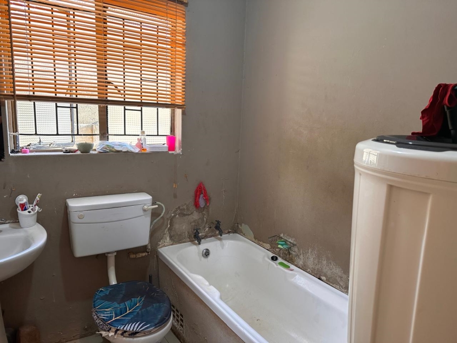 2 Bedroom Property for Sale in Reigerpark Gauteng