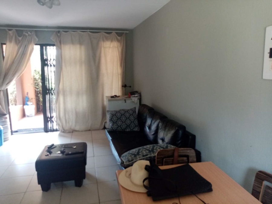 To Let 2 Bedroom Property for Rent in Sundowner Gauteng