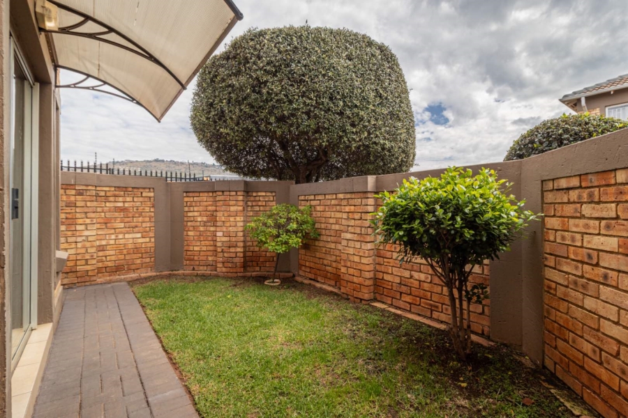To Let 3 Bedroom Property for Rent in Wilgeheuwel Gauteng