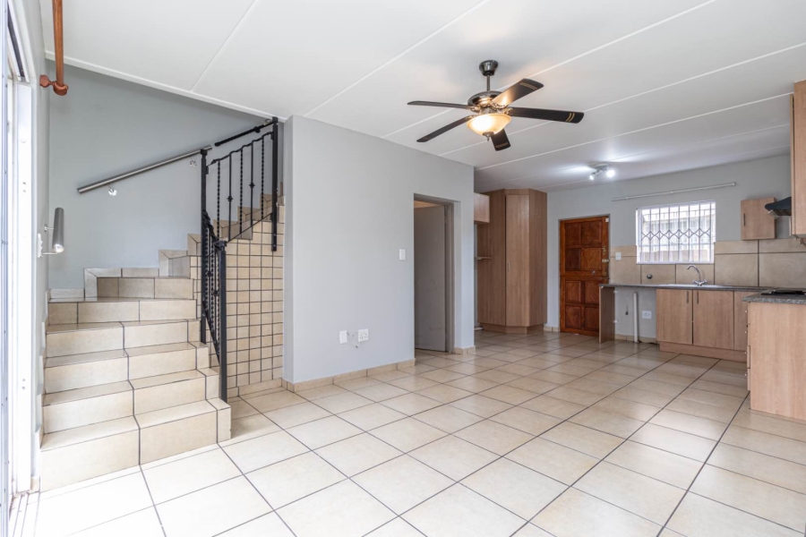 To Let 3 Bedroom Property for Rent in Wilgeheuwel Gauteng