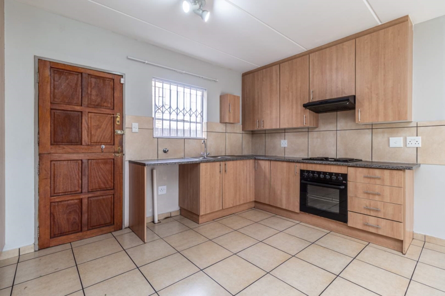 To Let 3 Bedroom Property for Rent in Wilgeheuwel Gauteng