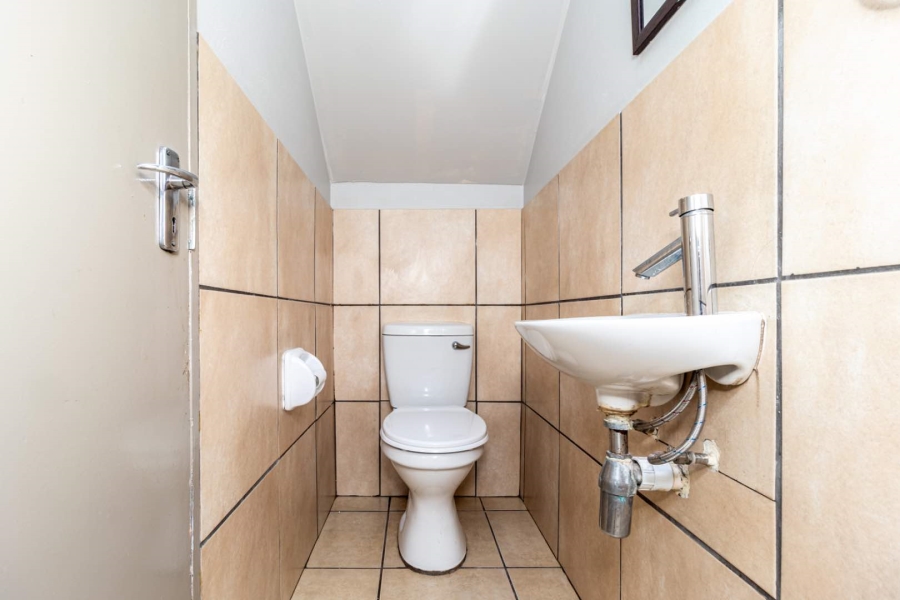 To Let 3 Bedroom Property for Rent in Wilgeheuwel Gauteng