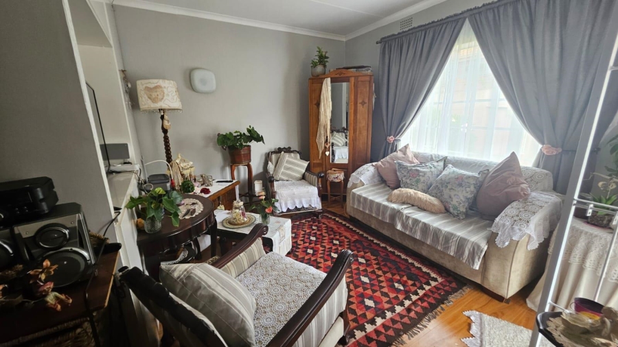 1 Bedroom Property for Sale in Bedford Park Gauteng