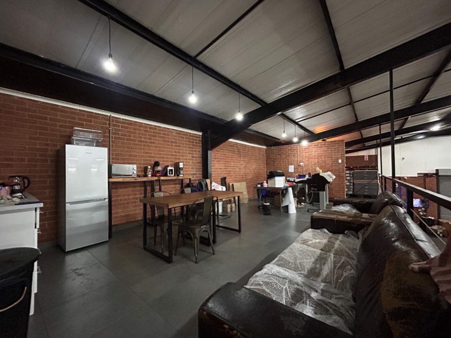 Commercial Property for Sale in New Redruth Gauteng