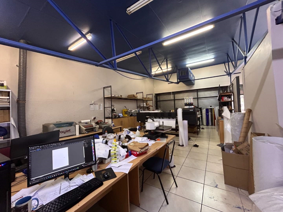 Commercial Property for Sale in New Redruth Gauteng