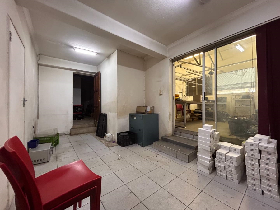 Commercial Property for Sale in New Redruth Gauteng