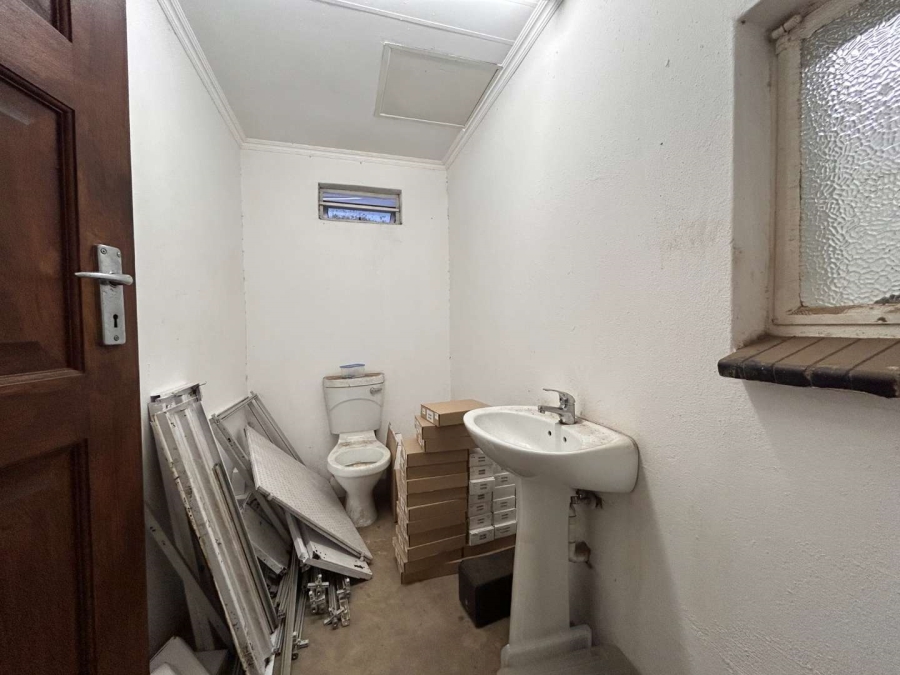 Commercial Property for Sale in New Redruth Gauteng