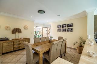 4 Bedroom Property for Sale in Woodhill Estate Gauteng