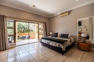4 Bedroom Property for Sale in Woodhill Estate Gauteng