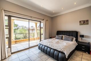 4 Bedroom Property for Sale in Woodhill Estate Gauteng