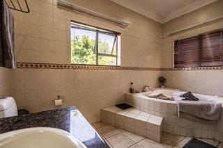 4 Bedroom Property for Sale in Woodhill Estate Gauteng