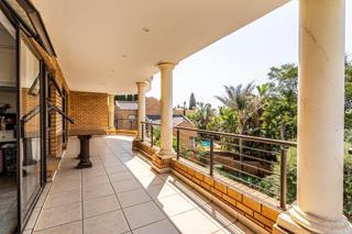 4 Bedroom Property for Sale in Woodhill Estate Gauteng