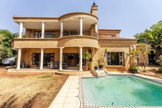 4 Bedroom Property for Sale in Woodhill Estate Gauteng