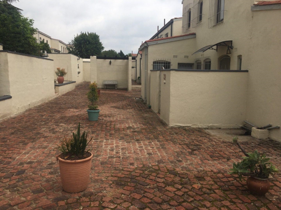 3 Bedroom Property for Sale in Lyndhurst Gauteng
