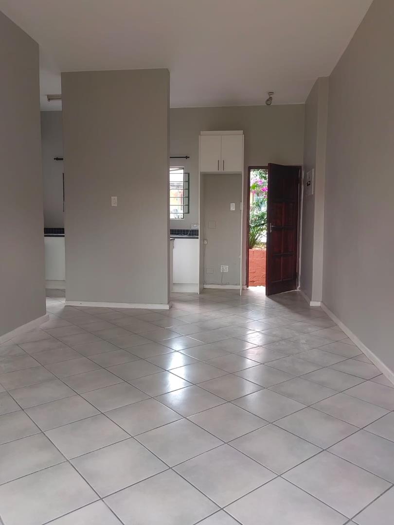 To Let 2 Bedroom Property for Rent in North Riding Gauteng