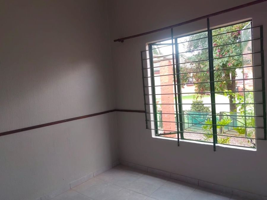 To Let 2 Bedroom Property for Rent in North Riding Gauteng