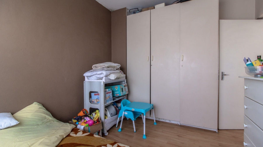 2 Bedroom Property for Sale in Mondeor Gauteng