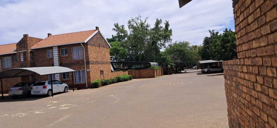 2 Bedroom Property for Sale in Clarina Gauteng