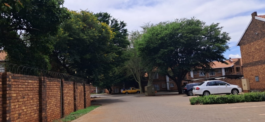 2 Bedroom Property for Sale in Clarina Gauteng