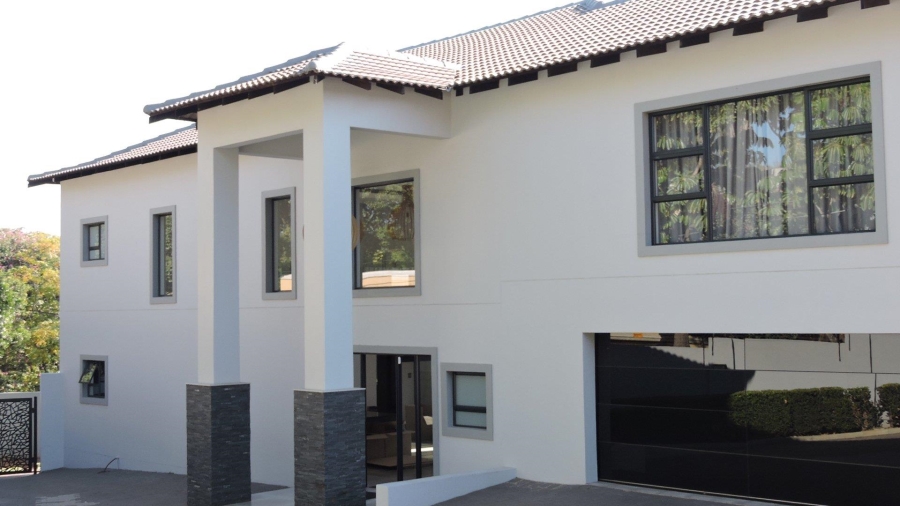 4 Bedroom Property for Sale in Waterkloof Ridge Gauteng