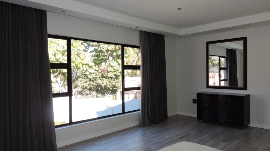 4 Bedroom Property for Sale in Waterkloof Ridge Gauteng