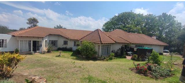 8 Bedroom Property for Sale in Ferndale Gauteng