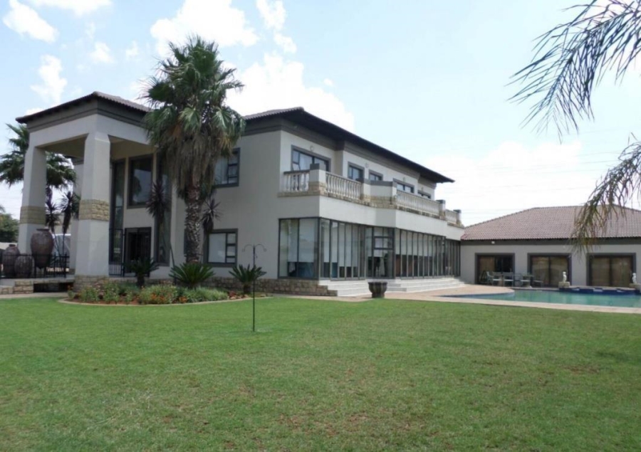 7 Bedroom Property for Sale in Parkrand Gauteng