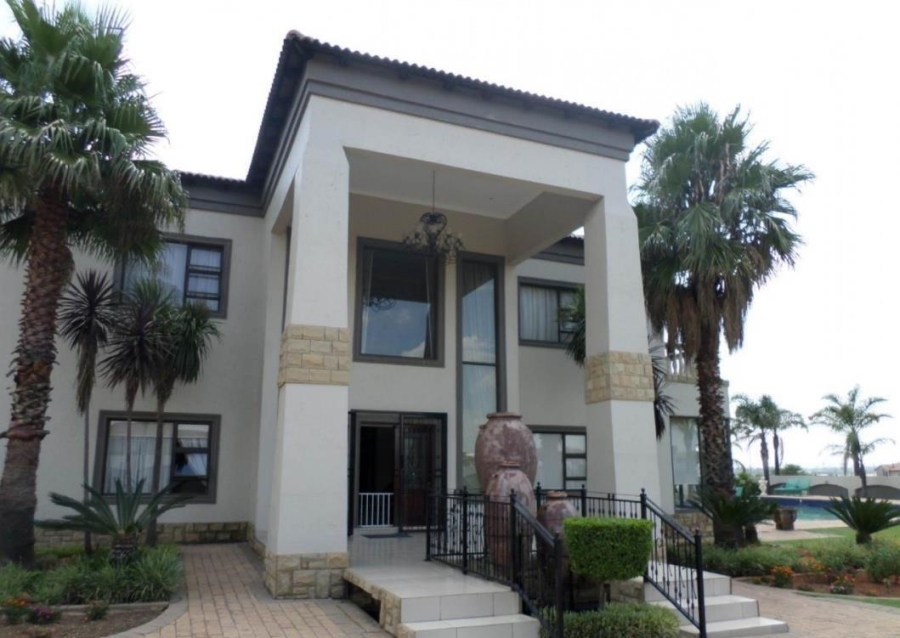 7 Bedroom Property for Sale in Parkrand Gauteng