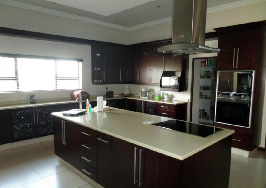 7 Bedroom Property for Sale in Parkrand Gauteng