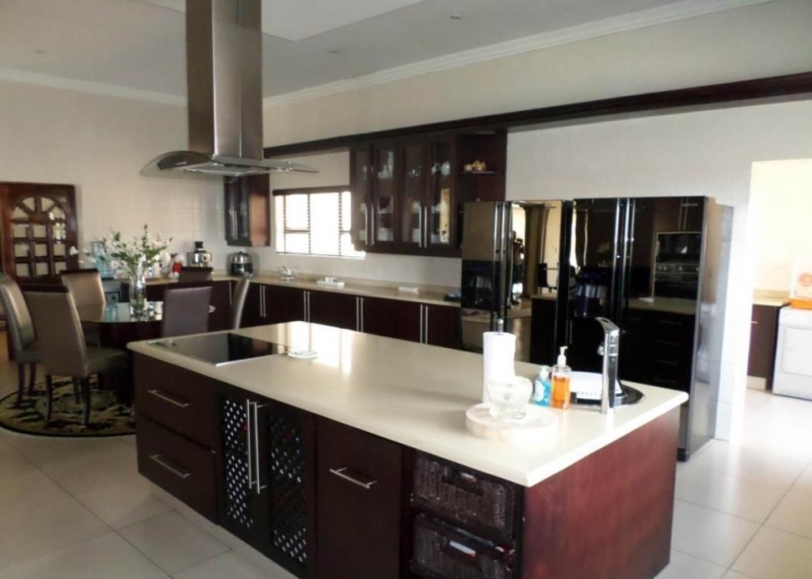 7 Bedroom Property for Sale in Parkrand Gauteng