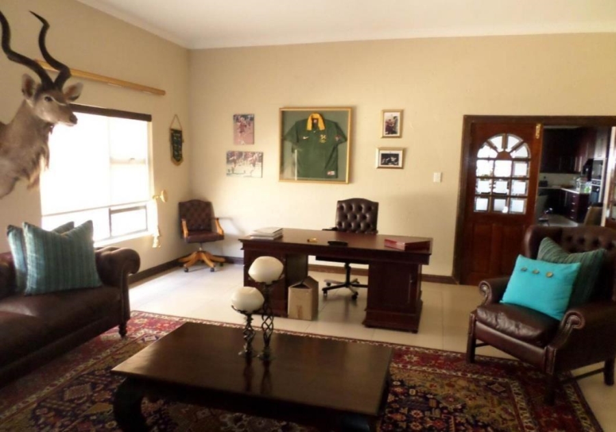 7 Bedroom Property for Sale in Parkrand Gauteng
