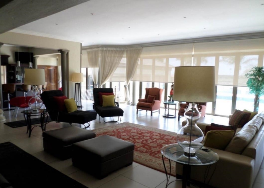 7 Bedroom Property for Sale in Parkrand Gauteng