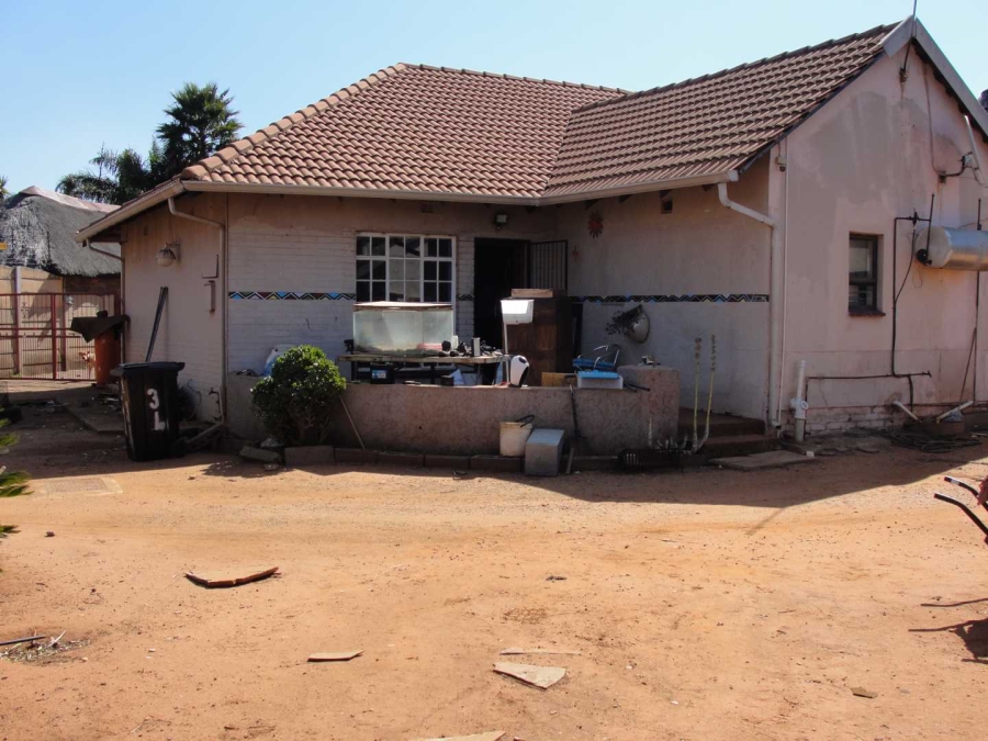 3 Bedroom Property for Sale in Birchleigh Gauteng